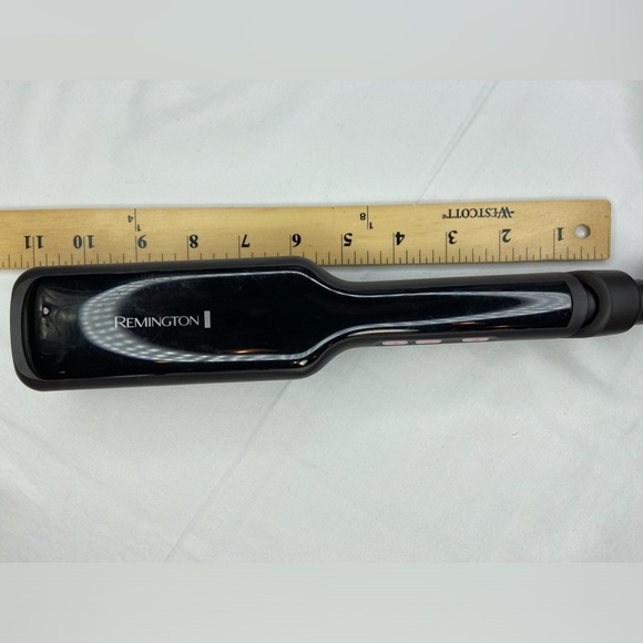 Remington Flat Iron Hair‎ straightener - Picture 1 of 6